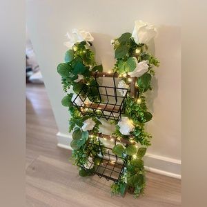 3ft wooden ladder with silk flowers, battery operated pearl lights, & baskets